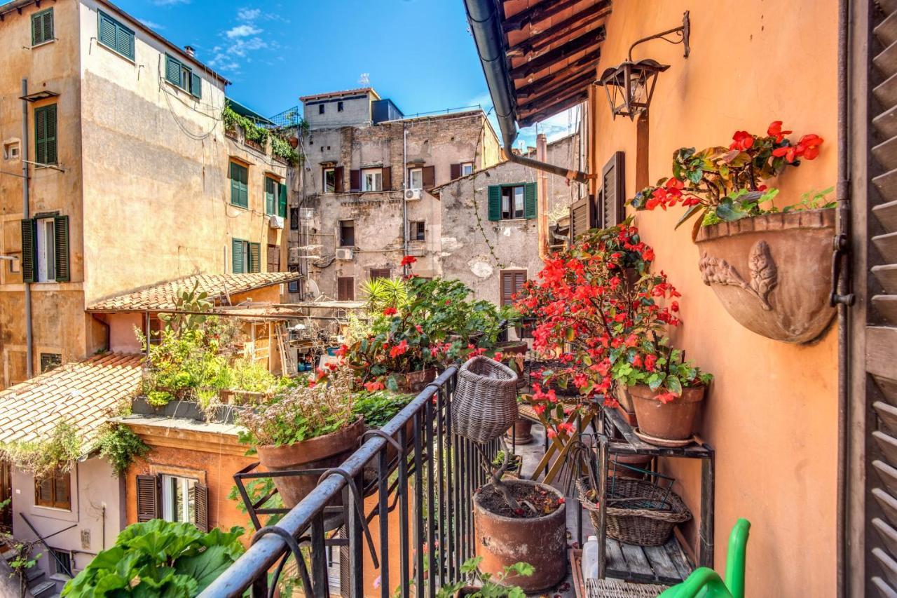 Vakantiehuis The Red House At Arco Degli Acetari